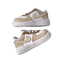 Load image into Gallery viewer, Toddlers - Beige tones AF1